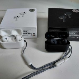 1White1Black